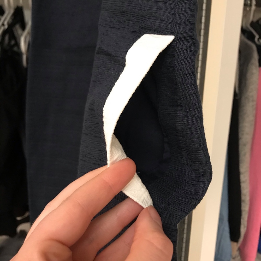 Vineyard Vines Navy Dress w/ Pockets - Picture 6 of 6